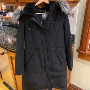 Black coat with faux fur - Vince Camuto